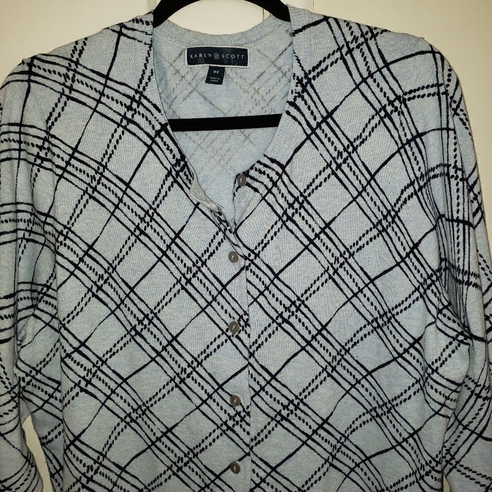 Karen Scott Button Front Long Sleeve Cardigan - Picture 2 of 5